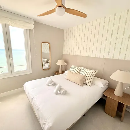 Apartament New Oceanfront Luxury Sinesedesignhomes